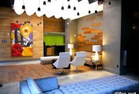 Cambria Hotel NYC Opens With Modern Floral Design