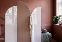 Create a Modern Interior with Clean-Lined Decor