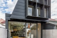 Contemporary Melbourne Terrace Home Awash in White Light