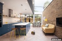 Glass, Wood and Steel Rear Extension Transforms London Home
