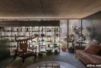 Meia Casa: Elegant Brazilian Home of Stone and Wood