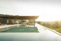 Bela Vista House: Brazilian Home with Stunning Panoramic Views
