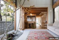 Japanese Narrow-Lot Home Showcases Indoor Dry Garden