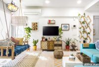 Eclectic White Living Rooms: How to Blend Contrasting Elements