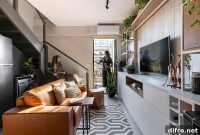 Stylish Brazilian Duplex Maximizes 44 sqm for City Living