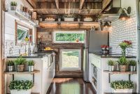 Small Kitchen Lighting Ideas to Maximize Space