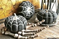 20 Pumpkin Painting Ideas for a Safe, Fun Halloween