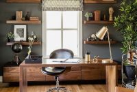Home Office Decor Trends: Metallic Accents and Natural Touches