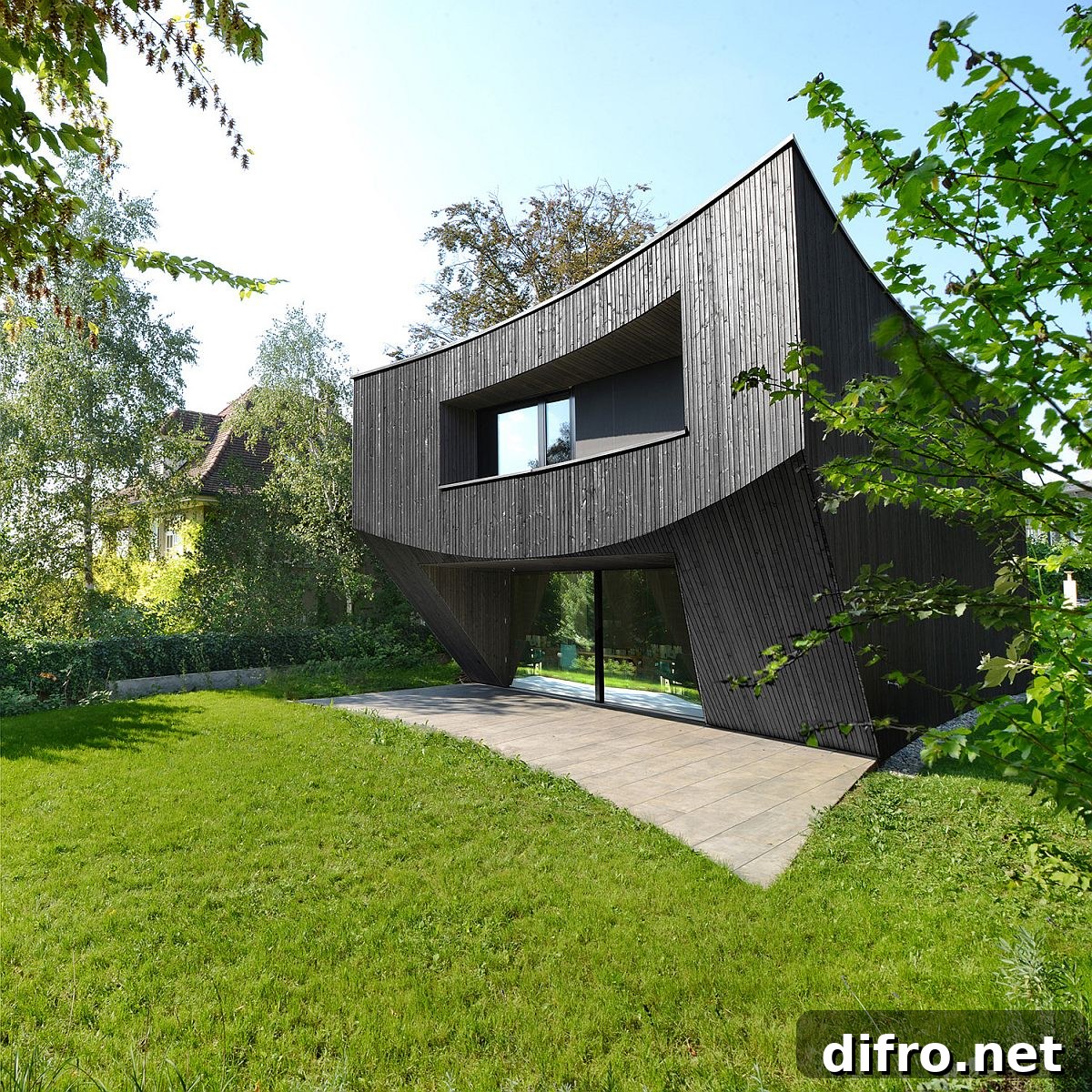 featured 240148
