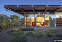 Custom Corten Steel Adds Outdoor Living to Arizona Home