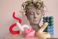 Bendy Candles: Sculptural Designs for Chic Modern Home Decor