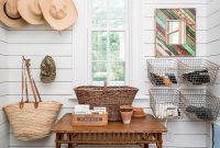 16 Welcoming Farmhouse Entryway Ideas to Greet Guests