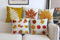 Living Room Accent Pillow Ideas: Glitz, Texture and Prints