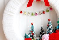 43 DIY Christmas Wreath Ideas to Brighten Your Holidays
