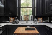 24 Black Kitchen Cabinets That Create a Moody Look