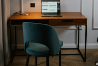 Small Corner Desk Ideas to Maximize Your Home Office