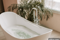 9 Must Have Bathroom Items Interior Designers Recommend