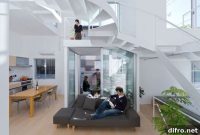 Stacked House Interior Design: Sporty, Creative Fluid Spaces