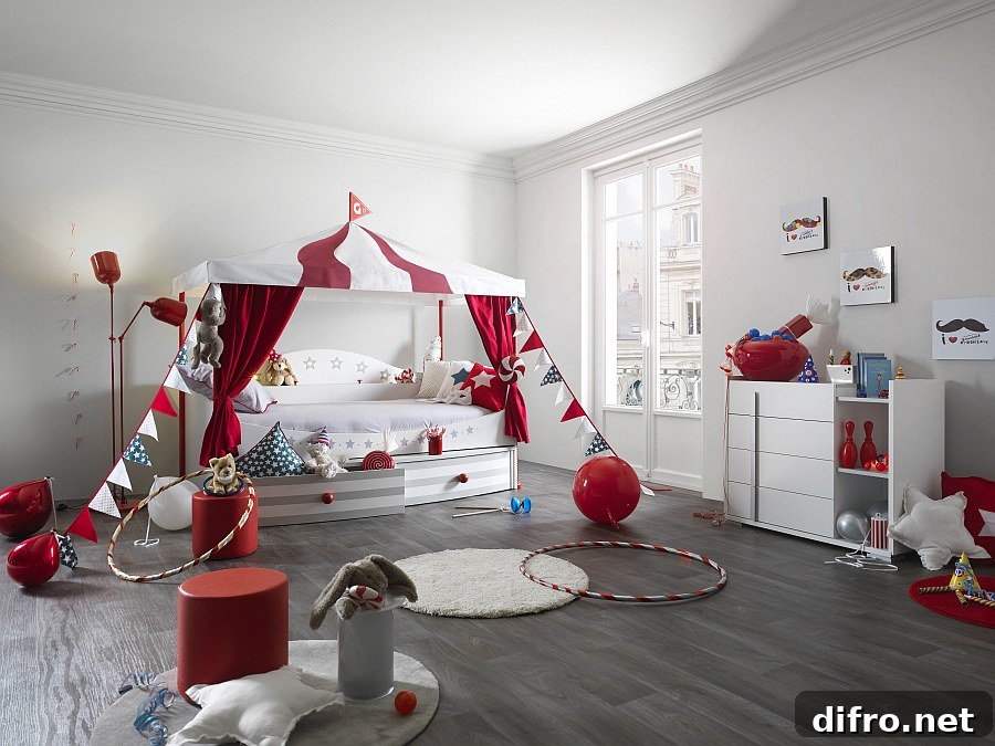 Piccadilly bed from Gautier brings the circus to your kids' room in style