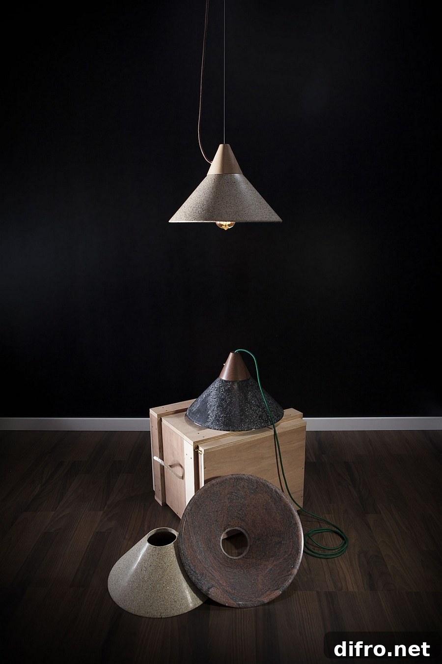 A closer look at the design of the Mika 350 lamp
