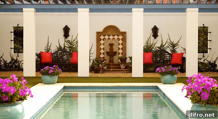 A smart way to combine the Moroccan patio with the modern pool deck