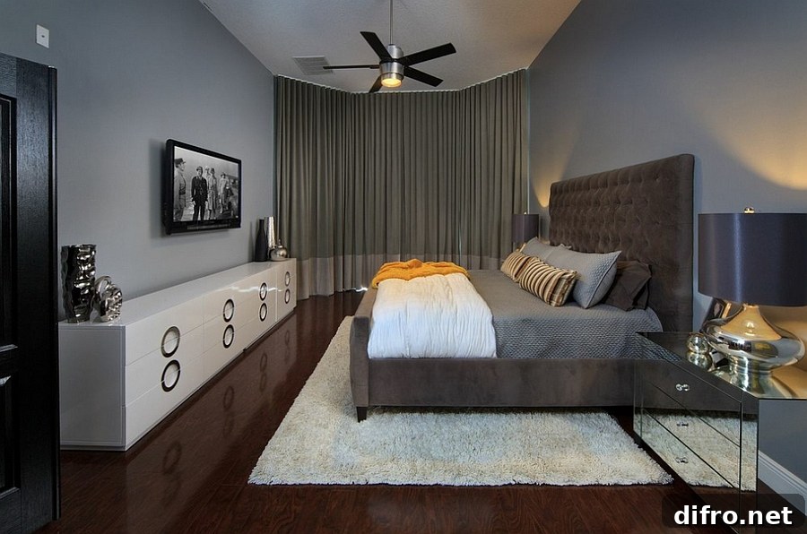 Curtain wall in the bedroom lends visual contrast to the space in a trendy fashion