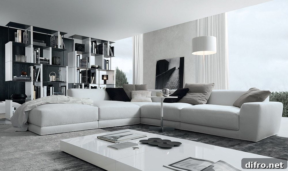 Luxurious sectional in white with Italian flair
