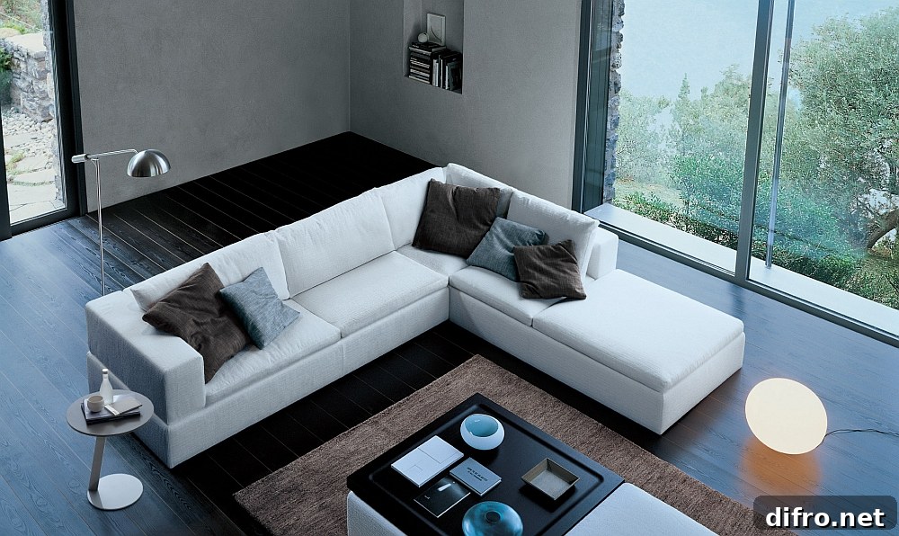 Fabulous sectional sofa in white
