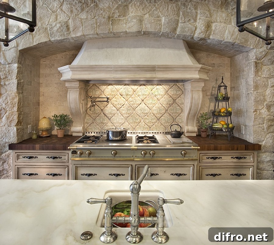 Range hood adds curves to the kitchen [Design: GDC Construction]