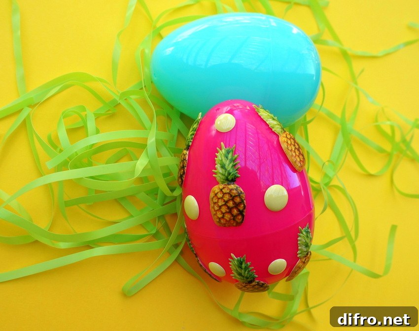 Dot and pineapple pattern for Easter eggs
