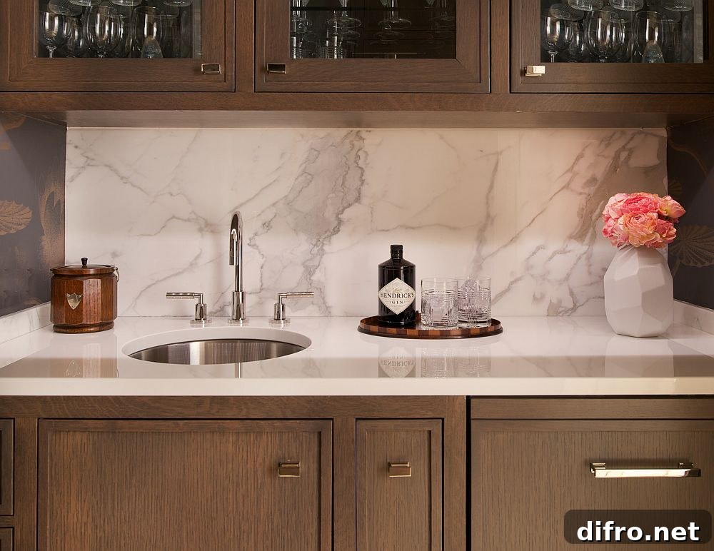 Small home bar design idea