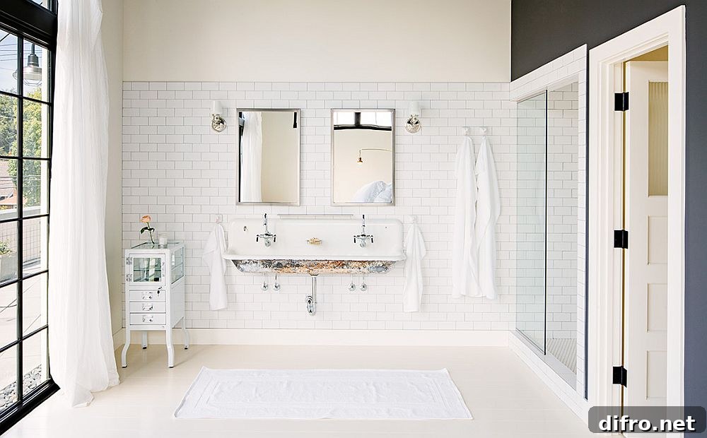 Vinatge decor and reclaimed materials shape the bathroom