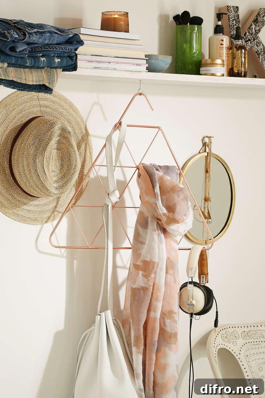 Triangle accessory holder from Urban Outfitters