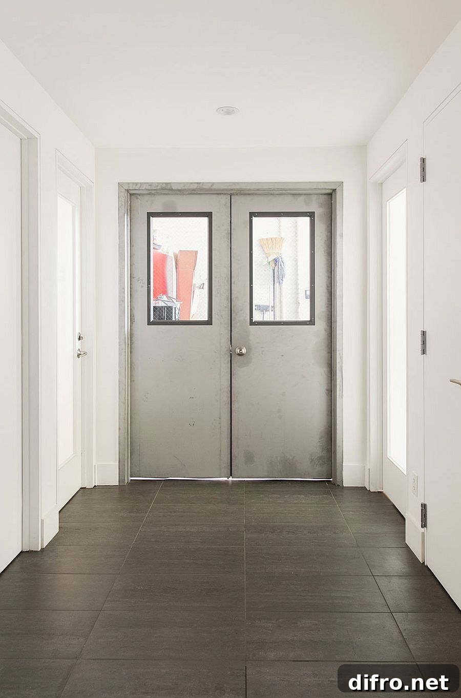 Practical design of the industrial loft home in New York