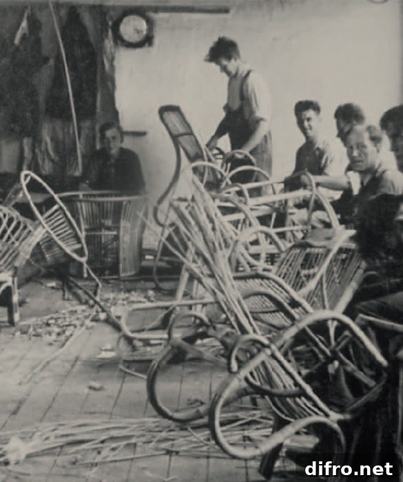 Making the Paris chair