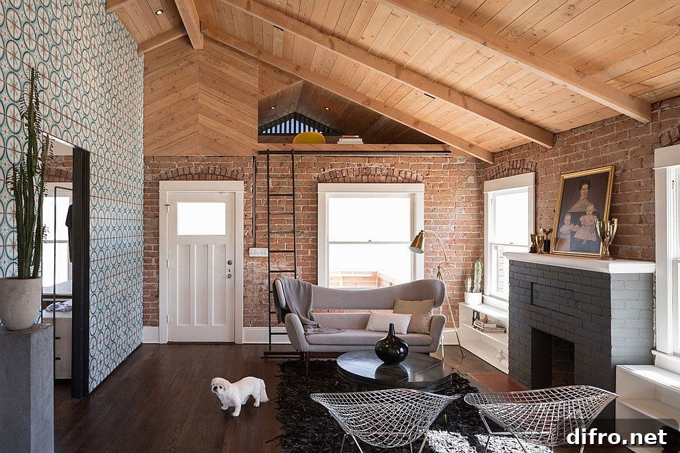1927 Carriage House in Phoenix gets a contemporary addition and makeover