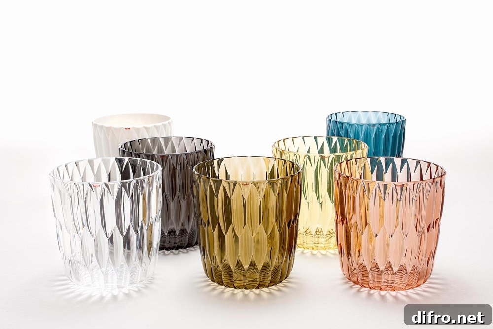 Jelly Vase by Patricia Urquiola