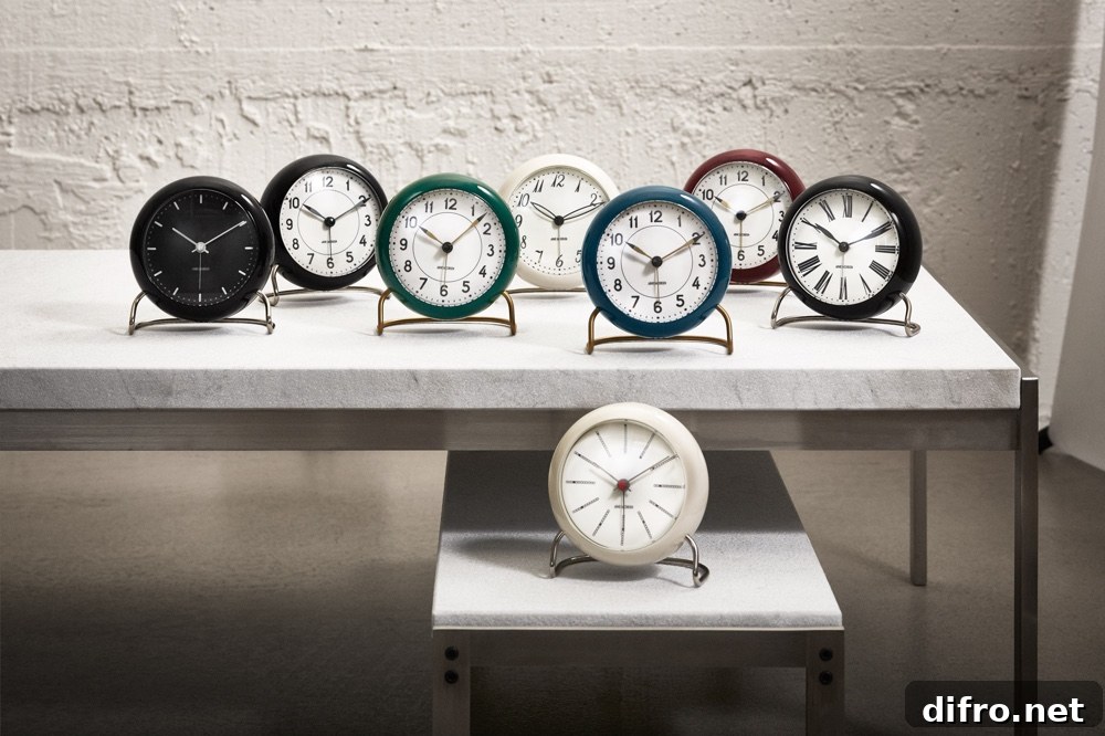 Arne Jacobsen Table Clock collection