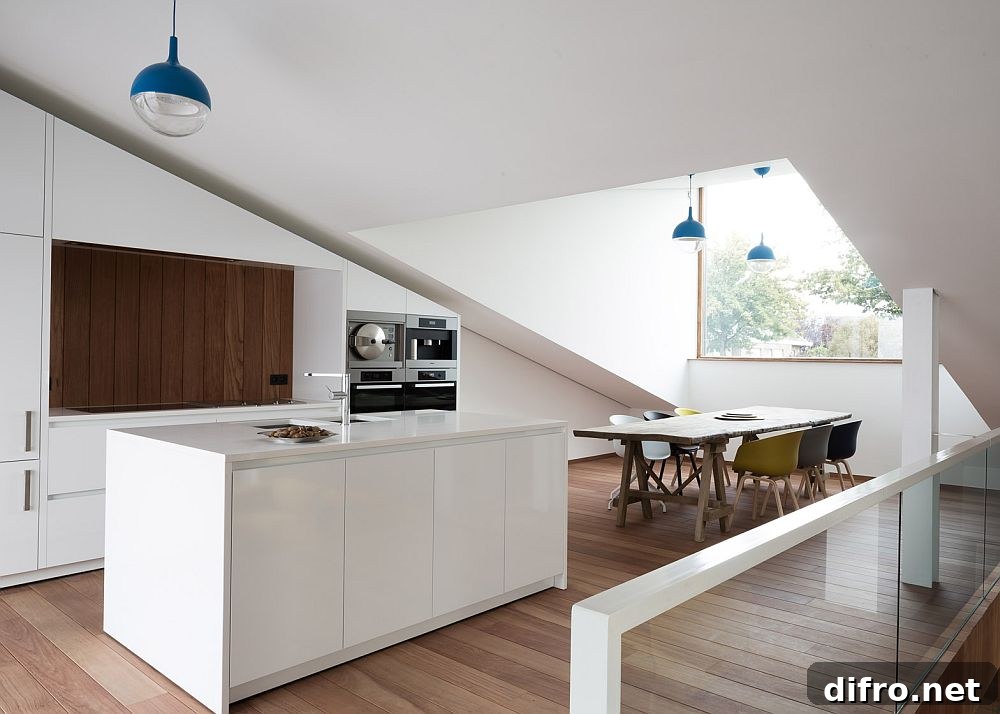Pop up structure containing the dining area and kitchen brings in ample natural light