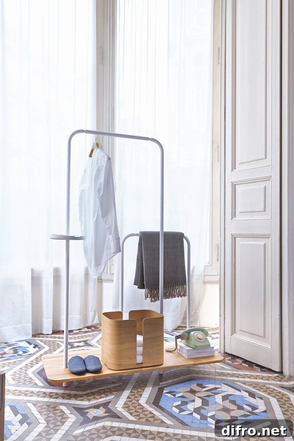 Platel by Note Design Studio for Punt. Image courtesy of Punt.