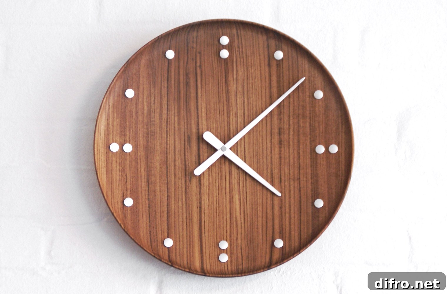 FJ Clock by Finn Juhl.