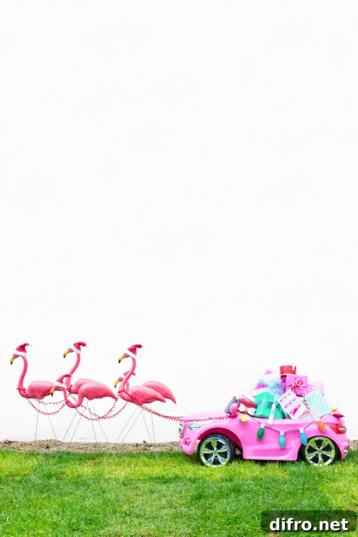 Flamingo sleigh from Studio DIY