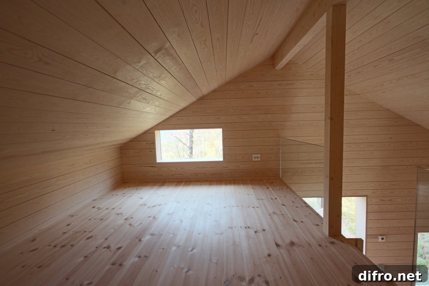 The striking pinewood interior in Cabin Ustaoset.