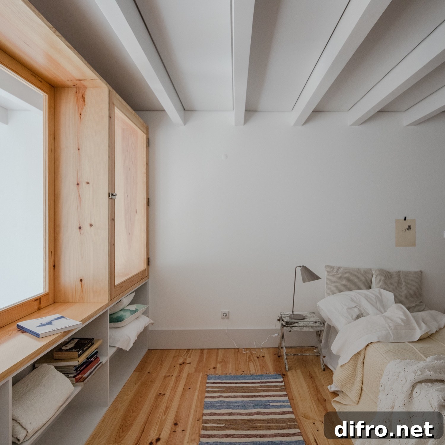 Bedroom in Alves da Veiga.