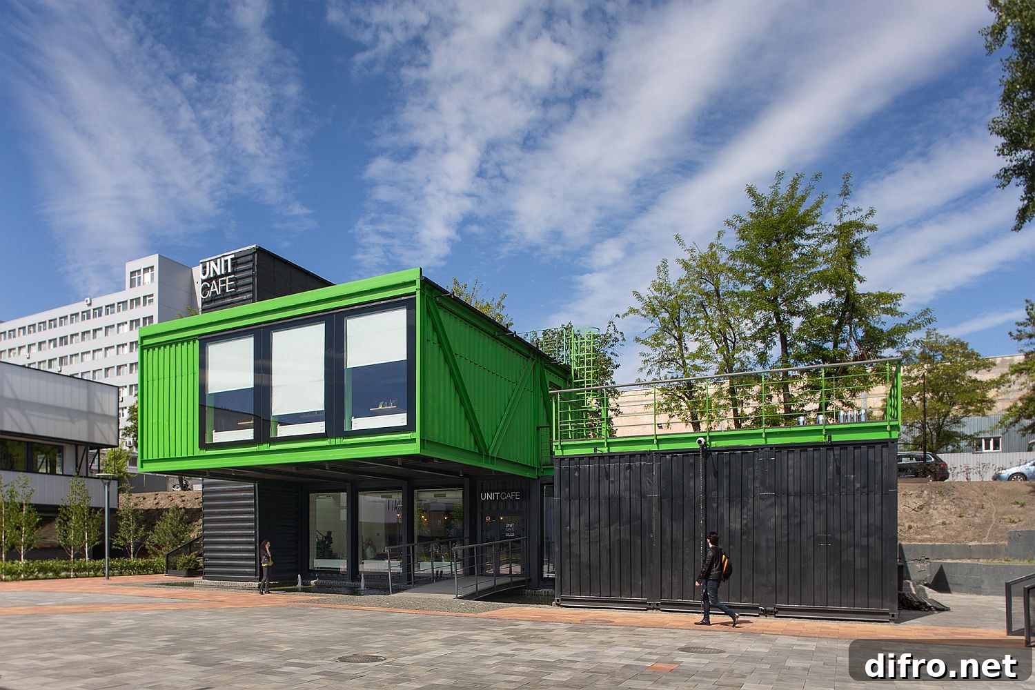 Students gather at Unit Café