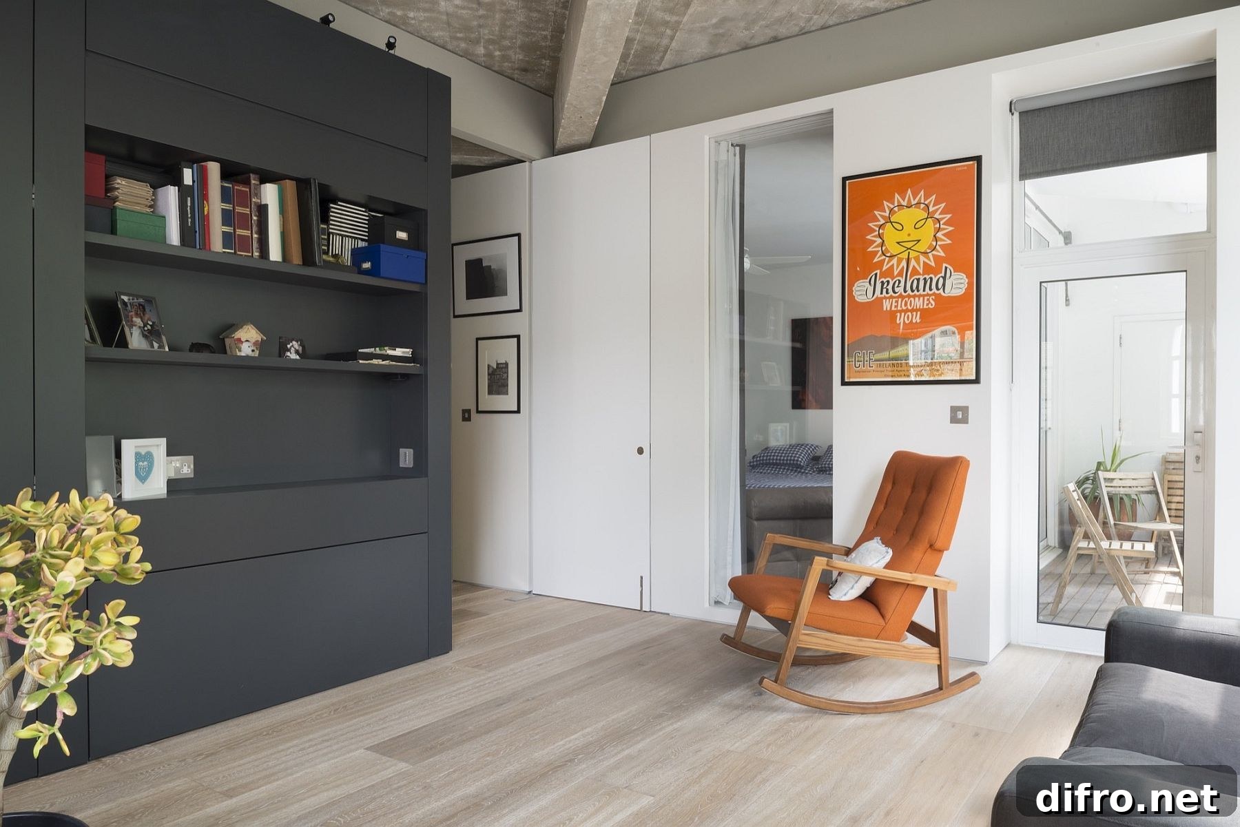 Gray and white modern joinery pieces for the London loft