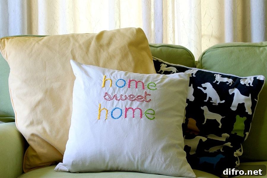 Home sweet home DIY throw pillow idea