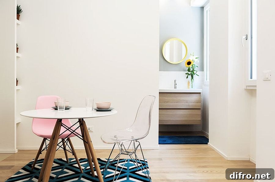 Small micro apartment in Milan