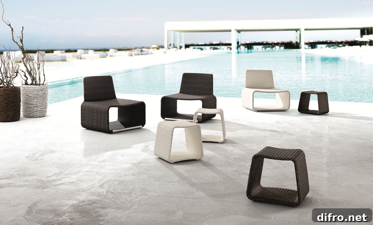 Outdoor chairs and side tables in black and white