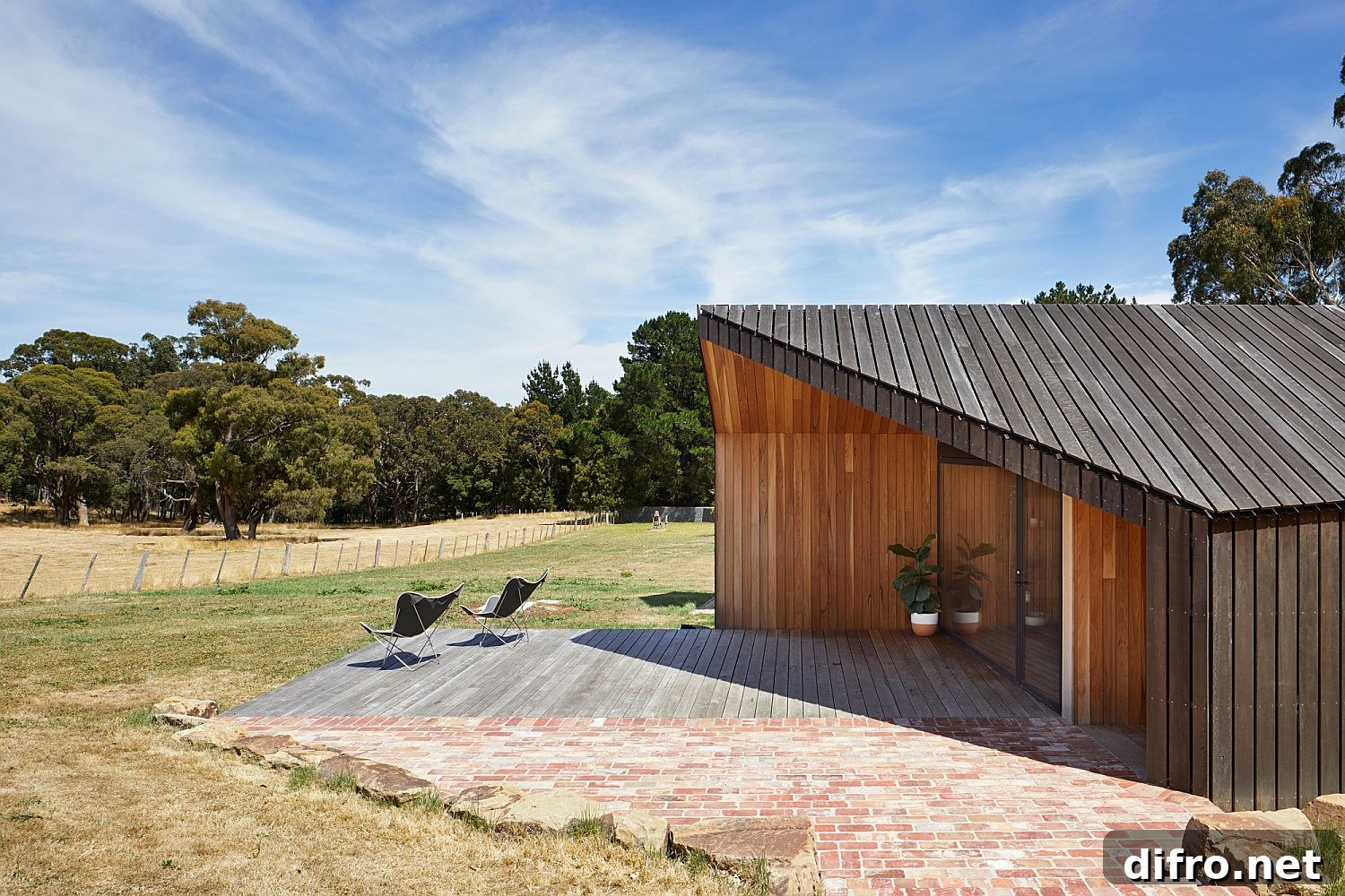 Contemporary extension with rural character